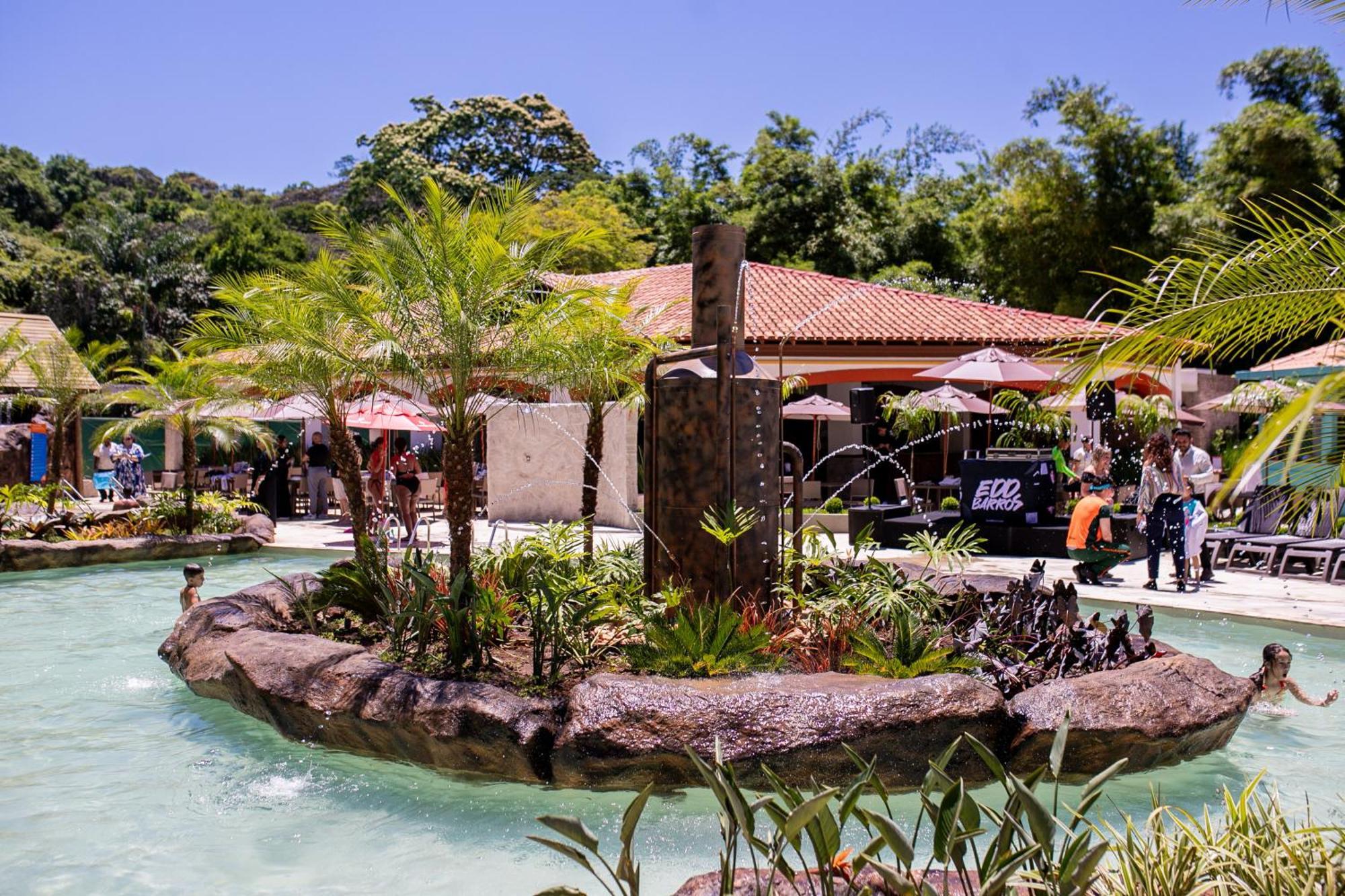 Tauá Hotel&Convention Caeté Esterno foto