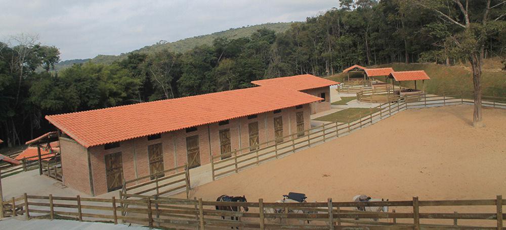 Tauá Hotel&Convention Caeté Esterno foto
